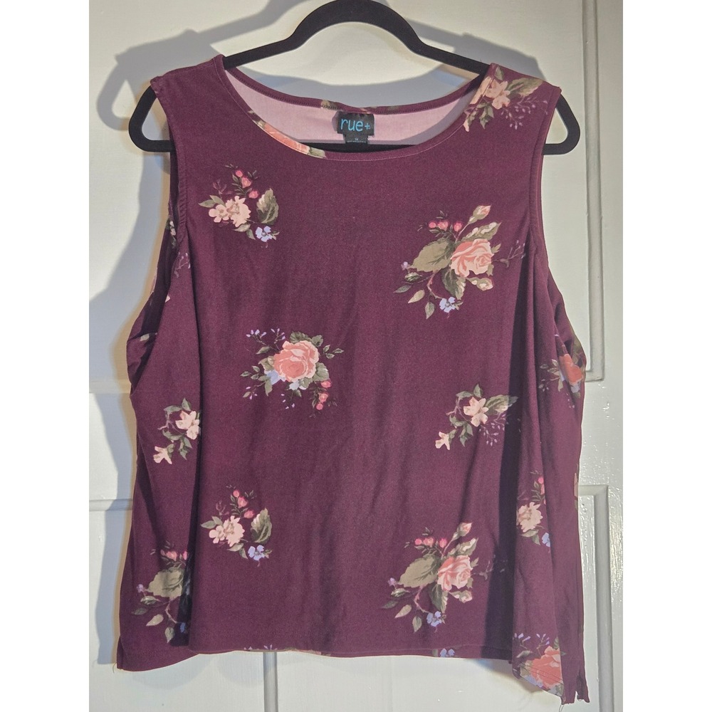 Rue21 Rue+ Womens 1X Burgundy Floral Sleeveless Tank Top Rose Print Knit Scoop